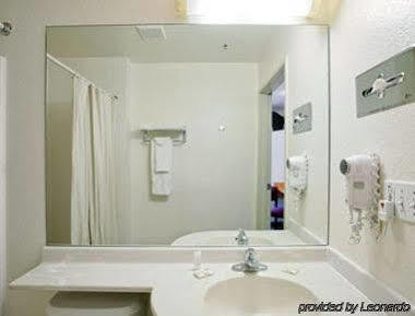 Microtel & Suites, 2* Morgan Hill